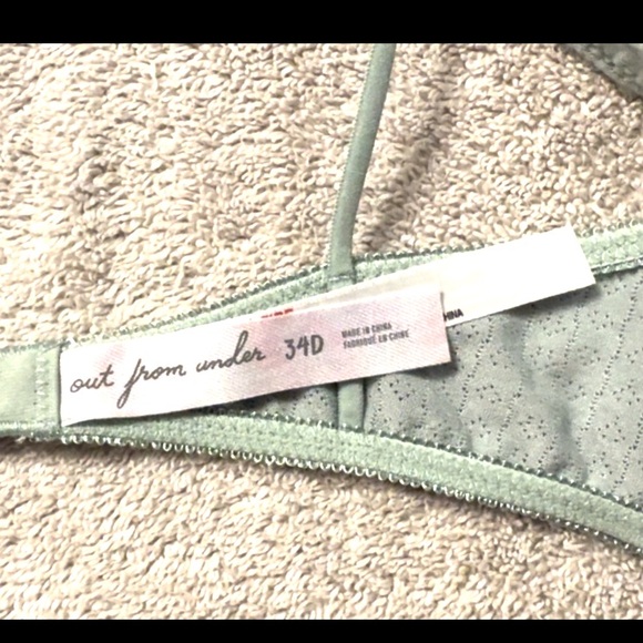 *RARE* - Out From Under Perfect Pointelle Boyshort (S) and Matching Bra (34D) - Picture 3 of 5